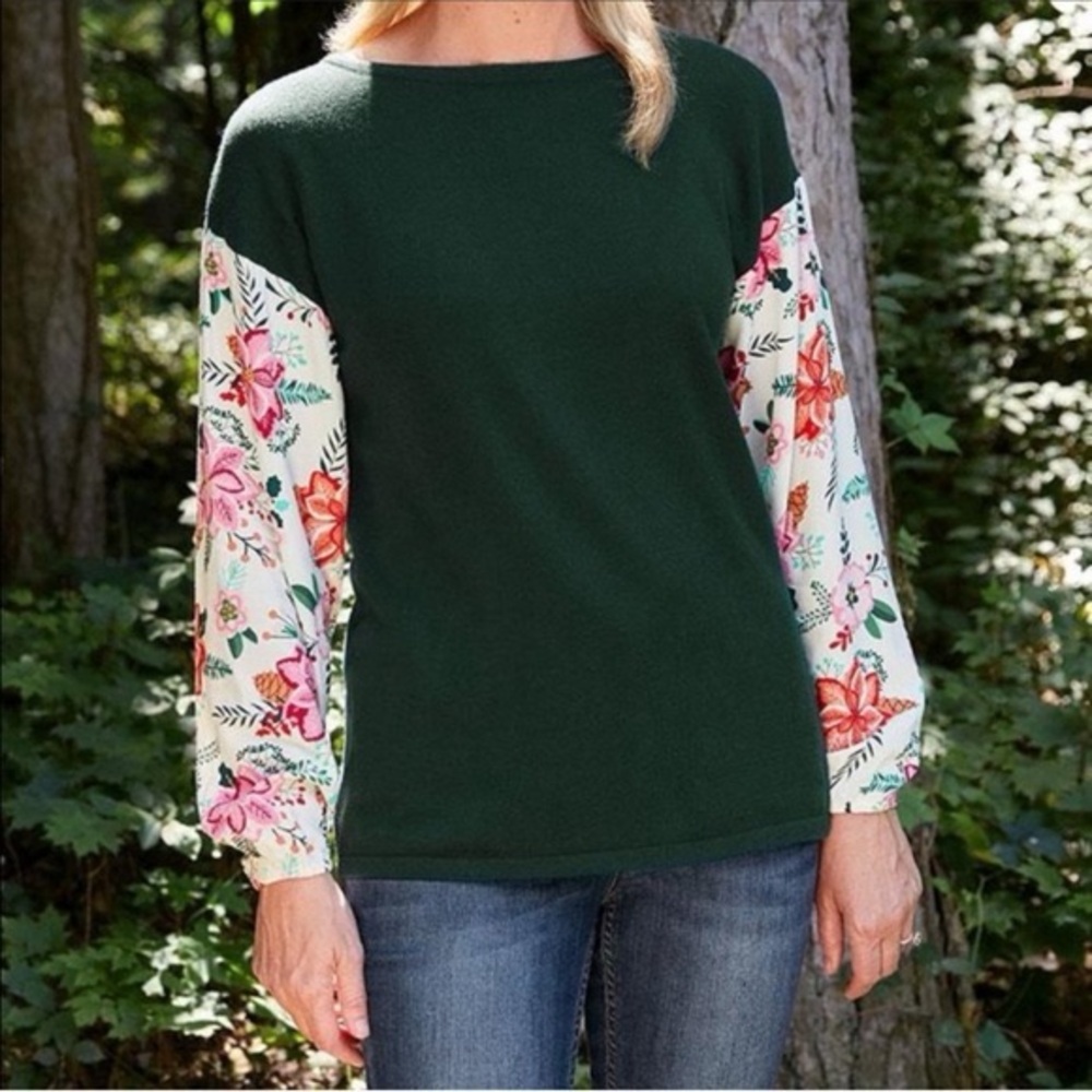 Matilda Jane. Floral Balloon Sleeved Teal Sweater Blouse. Size Small.